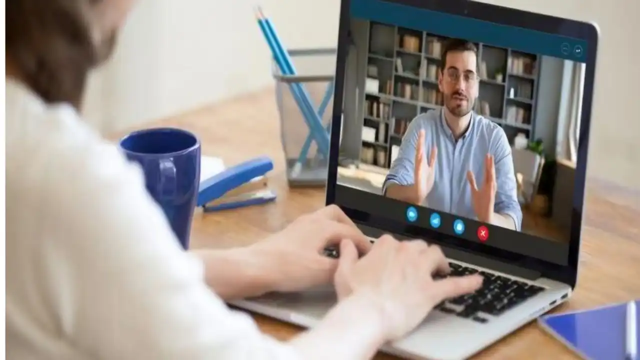 6.5 مليون مستخدم يعتمدون على تطبيقات الاجتماعات عن بُعد في مصر